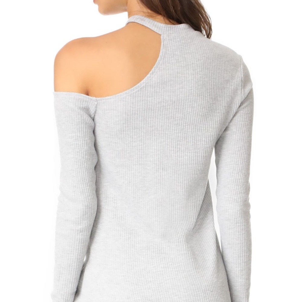 Sweater - Picture 5 of 9